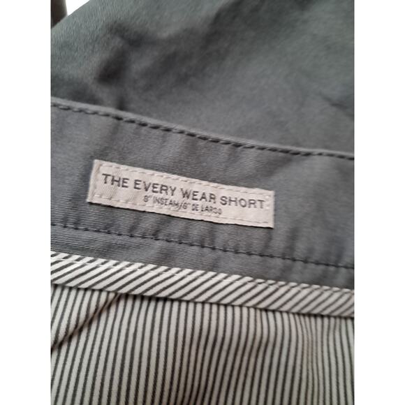 Goodfellow Mens Flat Front Shorts 42 In Waist - Picture 4 of 6